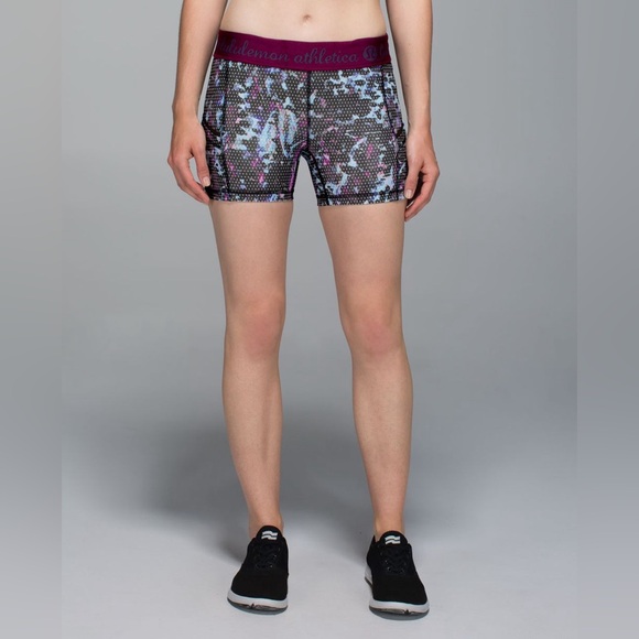 Lululemon What The Sport Short Floral Sport Tranquil Blue Multi Dashing Purple 4 - Picture 1 of 12